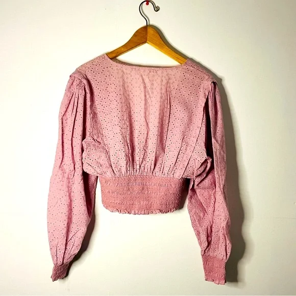 Soft Girl Pastel Pink Eyelet Puff Sleeve Crop Top - Picture 10 of 11